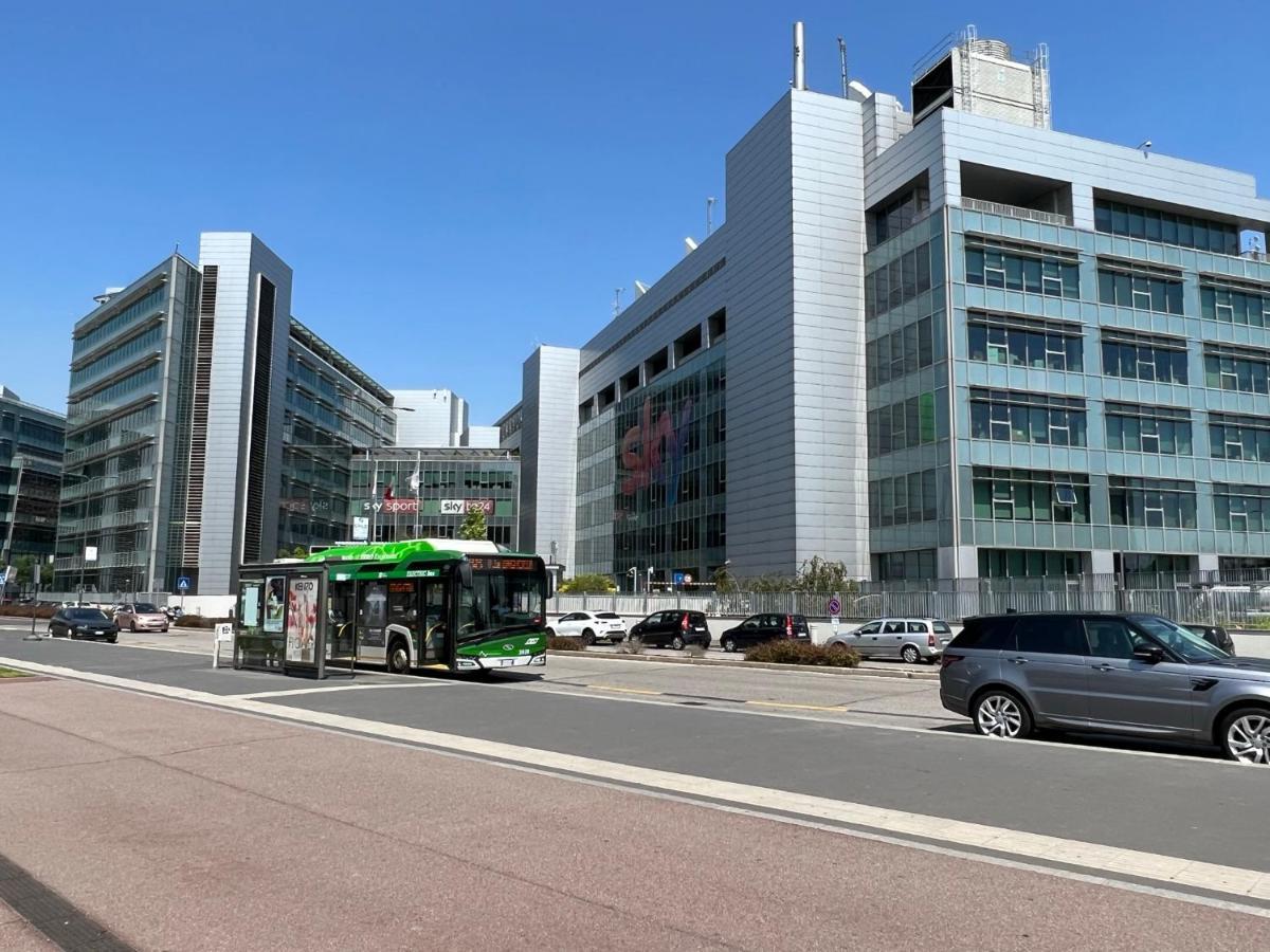 Santa Giulia Suite Milano Esterno foto