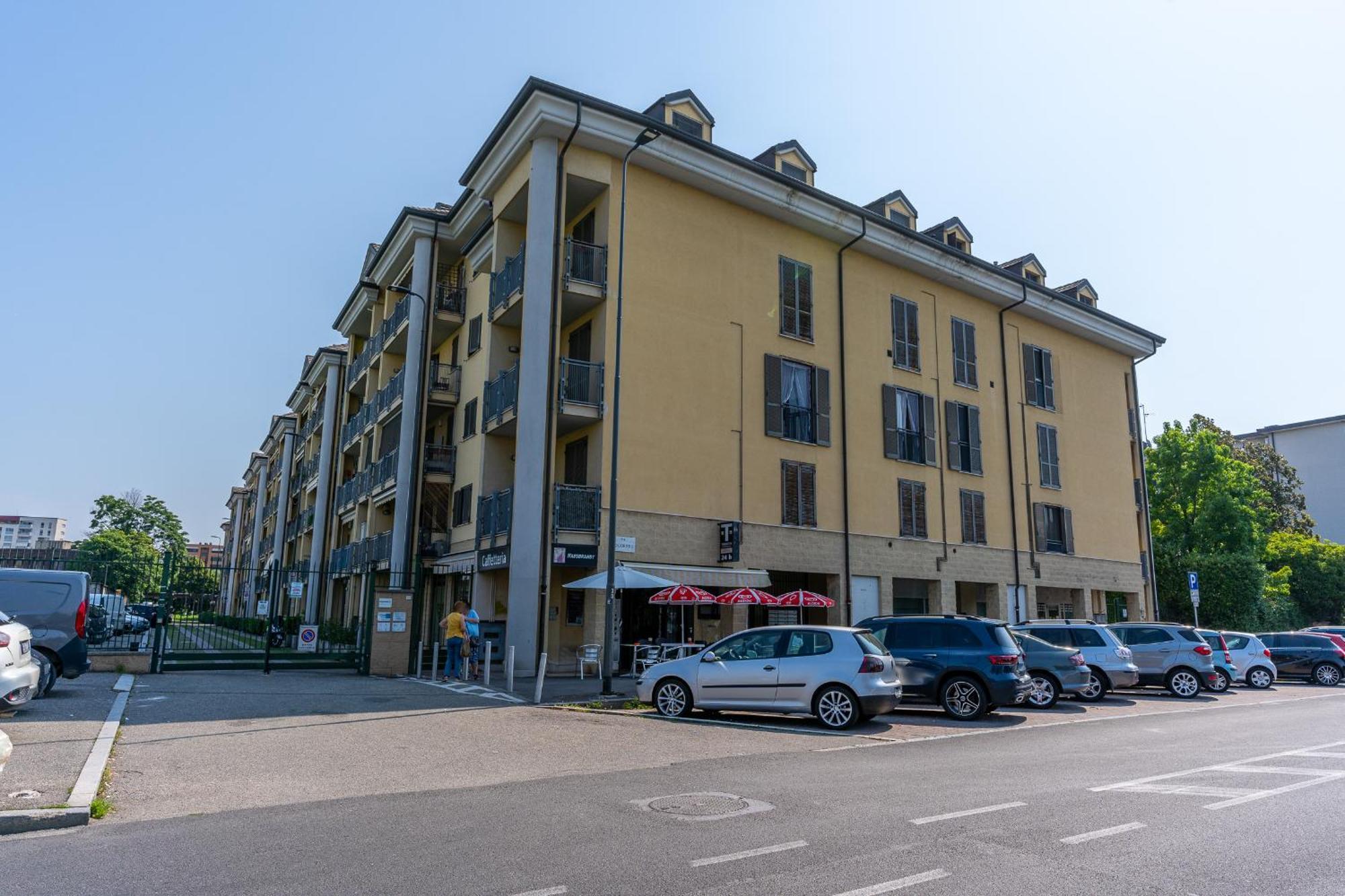 Santa Giulia Suite Milano Esterno foto